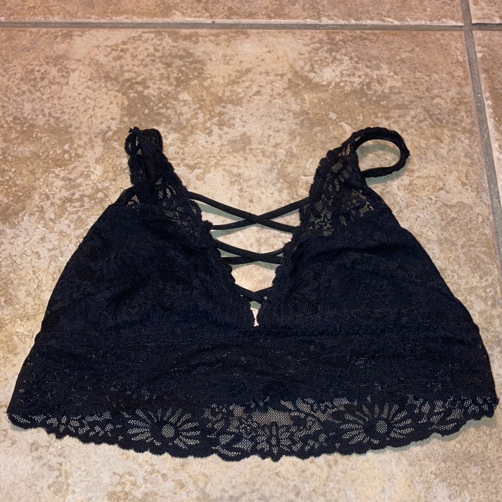 PINK Victoria's Secret Black Lace Bralette